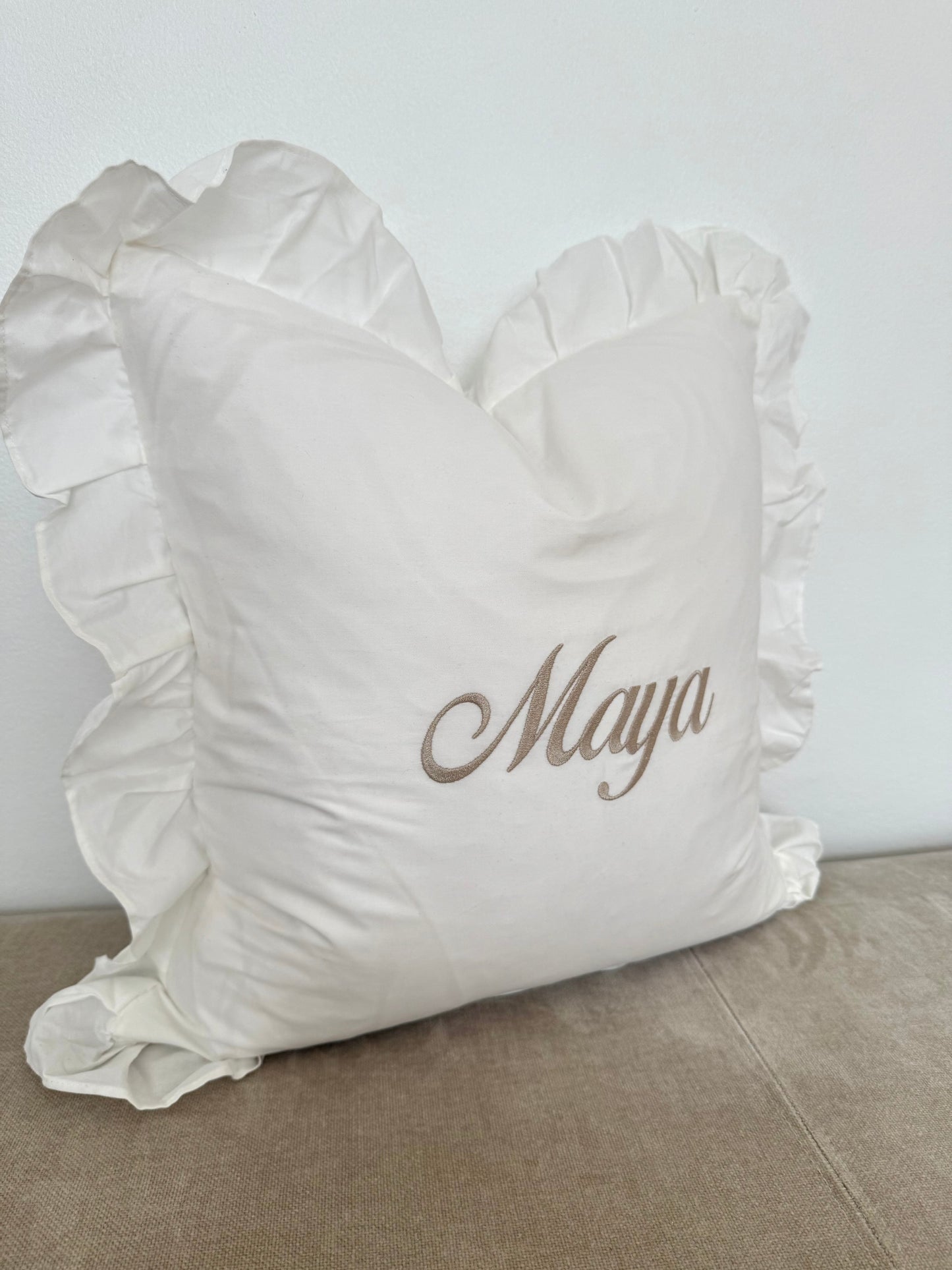 Frilly Cushion Cover