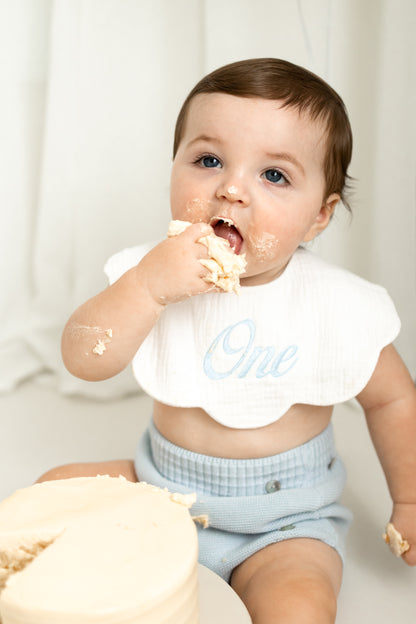 Scallop Birthday Bib